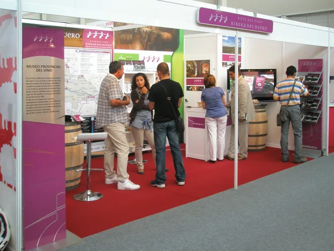 La Ruta del Vino presente en la feria arandina de Fiduero