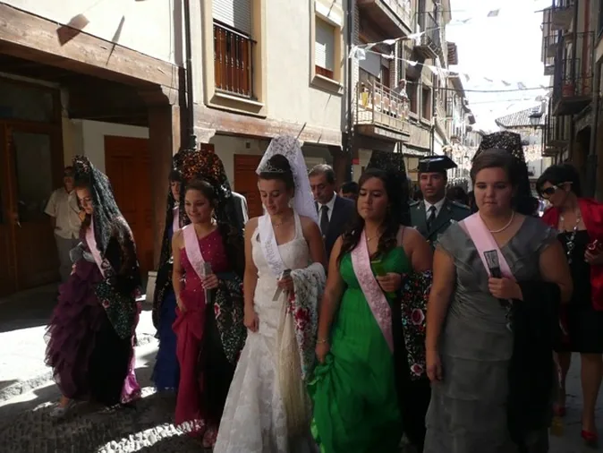 Hoy dianas, misa, cucañas y tarde de toros en las fiestas