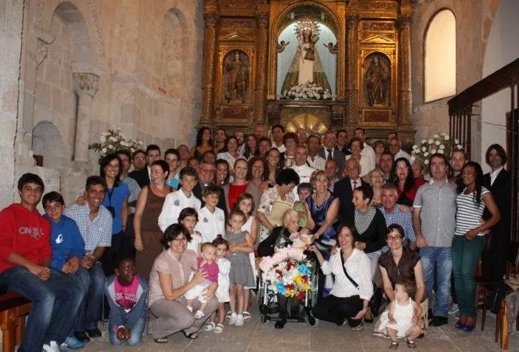 Cien años para crear una gran familia