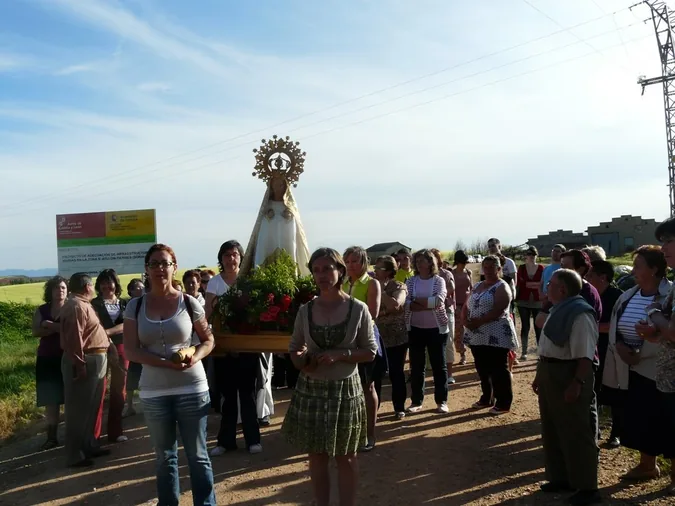 La Virgen de las Lagunas vuelve a su casa remodelada