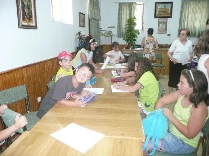 Actividades entre niños y mayores: Jornadas intergeneracionales