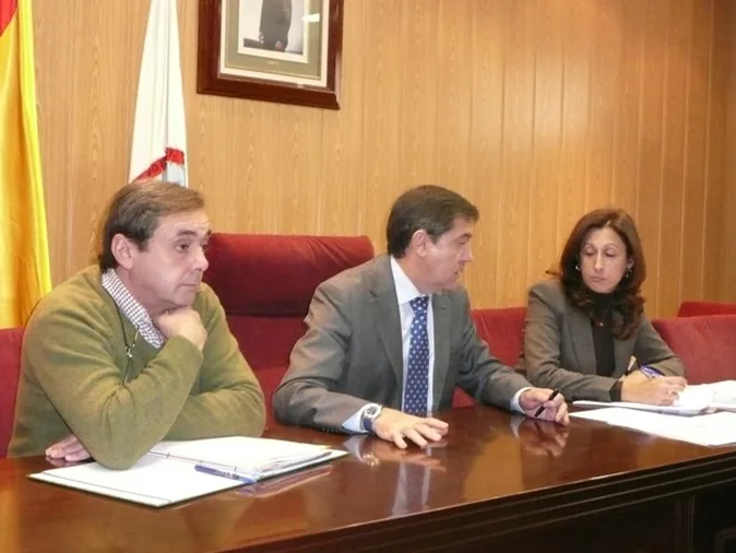 Fomento reúne a los alcaldes de la Ribera