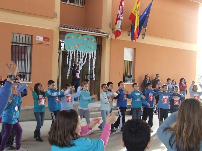 Los alumnos del Colegio celebran el Día de la Paz