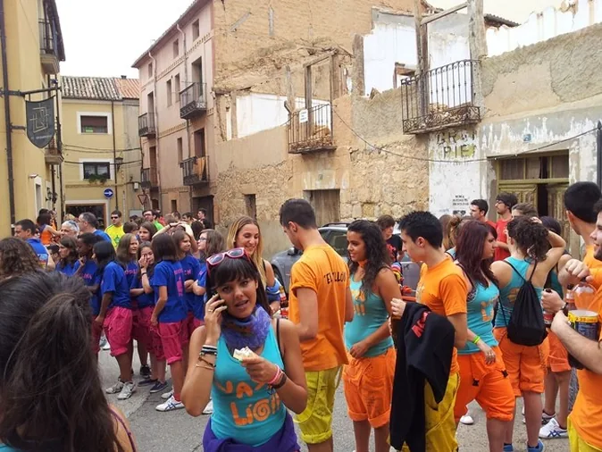 El sábado: anticipo festivo en el tradicional Día de las Peñas