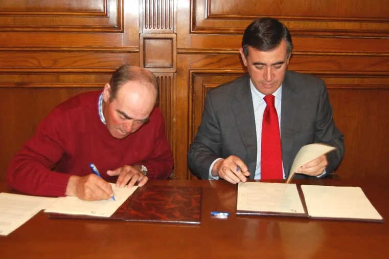 La Diputación firma un convenio de colaboración con ANCRO