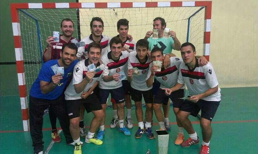 Caracol de Madrid vence en el 24 horas de fútbol sala