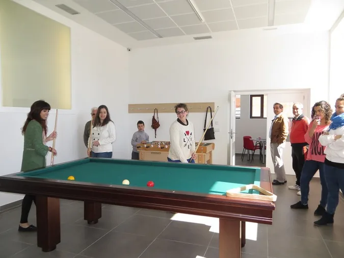 El centro juvenil abre sus puertas apostando por la autogestión
