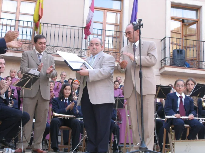 Muere el autor del pasodoble sanestebeño, Paco Flores