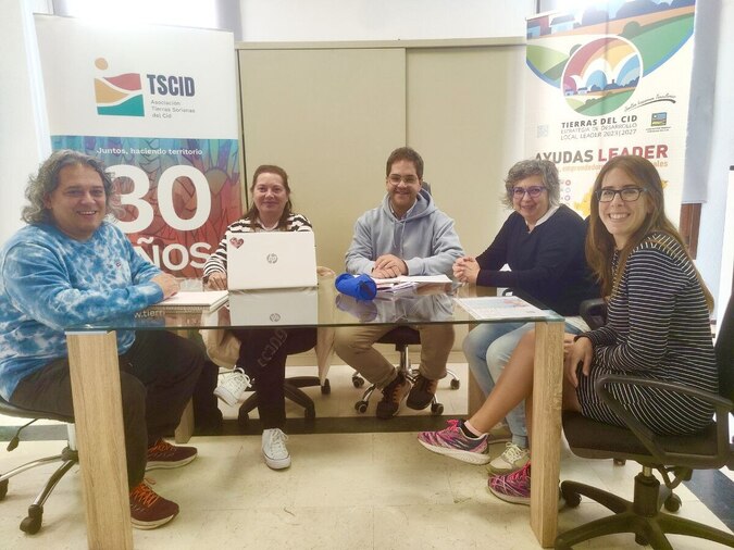 Las becas Emprende con éxito 2025 impulsan el talento emprendedor