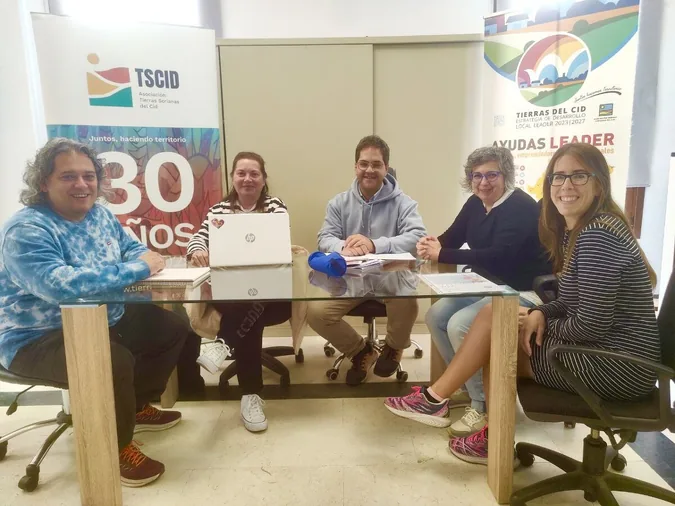 Las becas Emprende con éxito 2025 impulsan el talento emprendedor