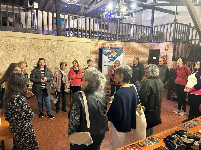 El encuentro ?Arte & Red? reúne a una veintena de mujeres emprendedora