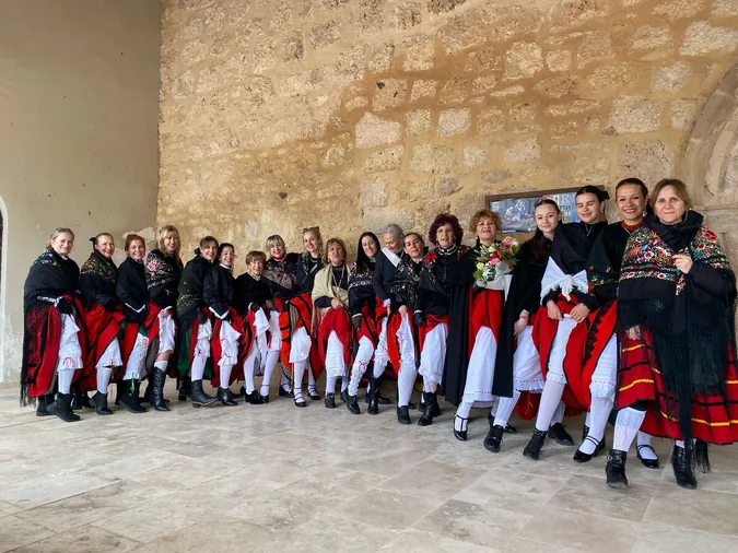 María José Domínguez como nueva alcaldesa de las Águedas en Peñalba