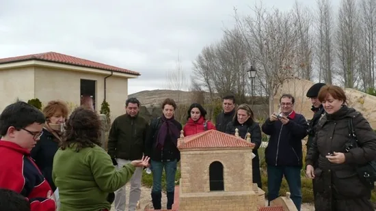 Soria Románica muestra a APIS y AdR una labor magistral en arte