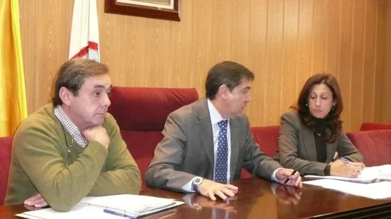 Fomento reúne a los alcaldes de la Ribera