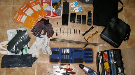 La detención de tres presuntos ladrones logra esclarecer 9 robos
