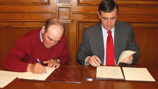 La Diputación firma un convenio de colaboración con ANCRO