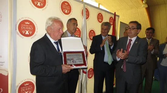 Homenaje a Teodoro López como creador de la Feria de Muestras