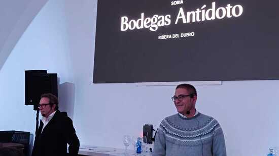 Antídoto renueva su compromiso de amor al vino
