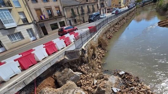 Nuevo derrumbe en el entorno del puente medieval